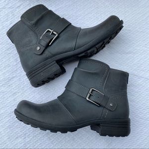 earth Origins Paloma Black Bootie with Buckle